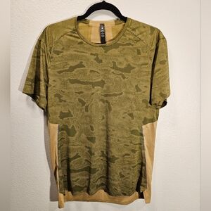 Lululemon Fast And Free Camo T Shirt Men Size Medium